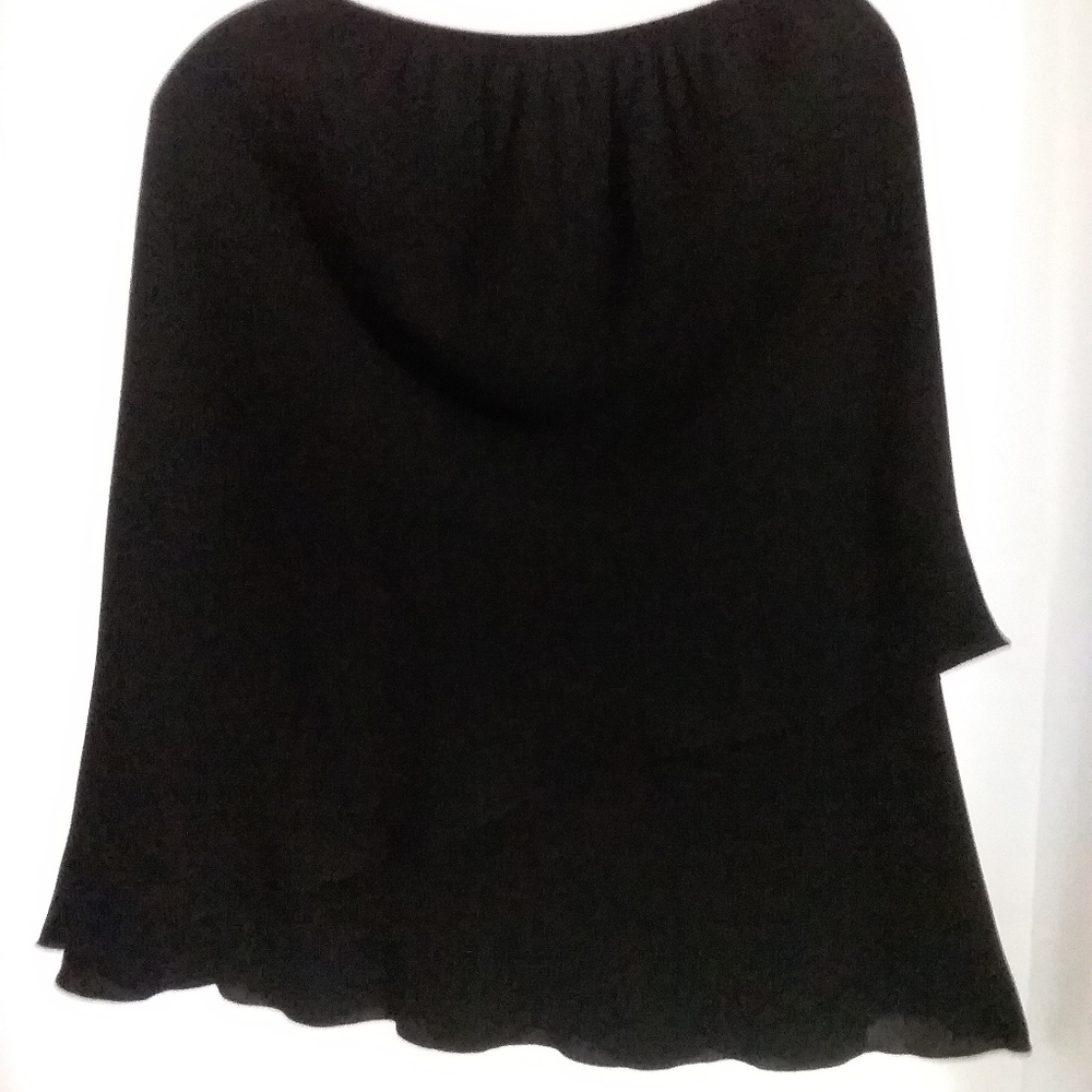 Skirt - Picture 2 of 3